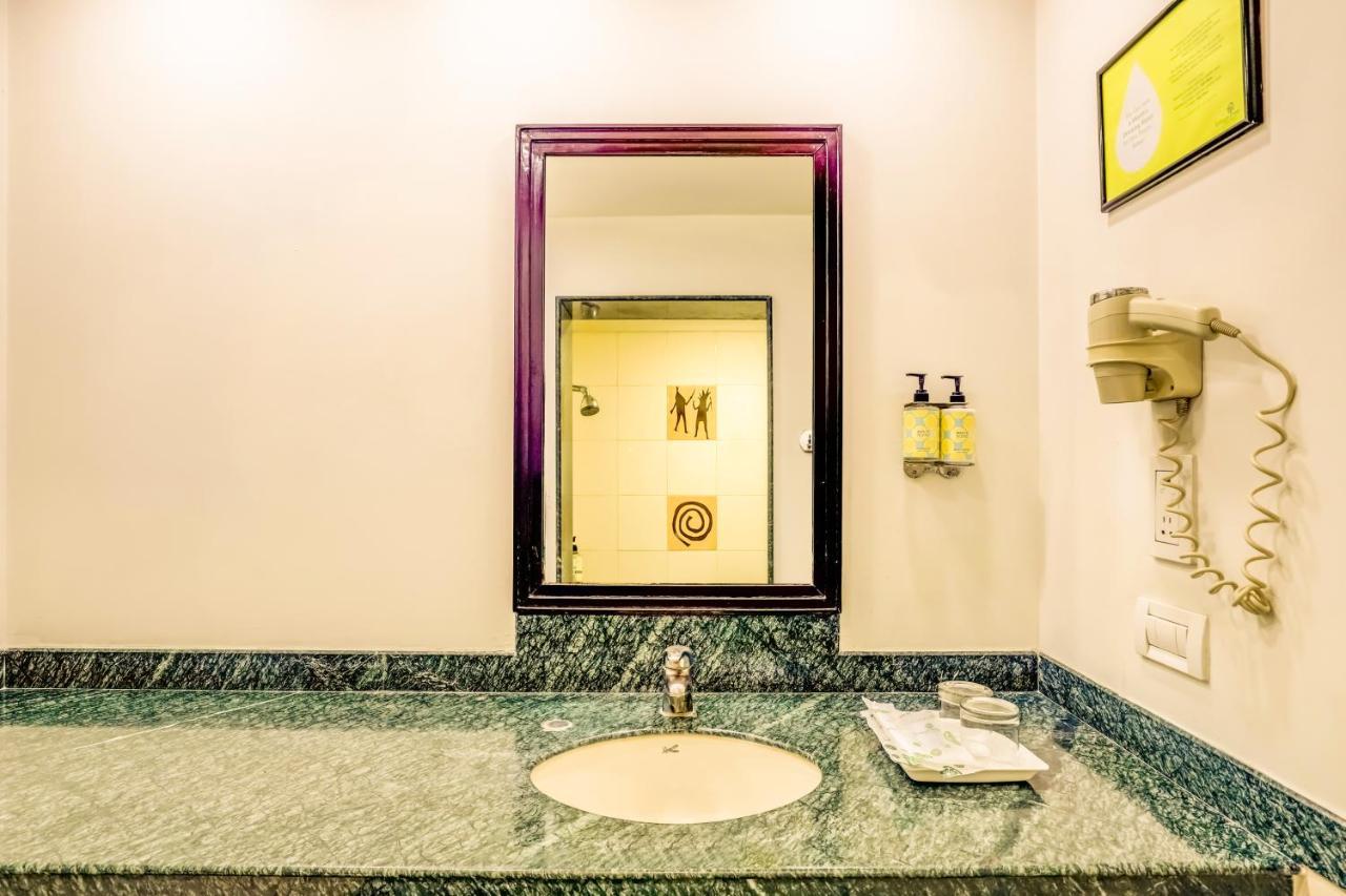 Lemon Tree Hotel, East Delhi Mall, Kaushambi Ghaziabad Εξωτερικό φωτογραφία