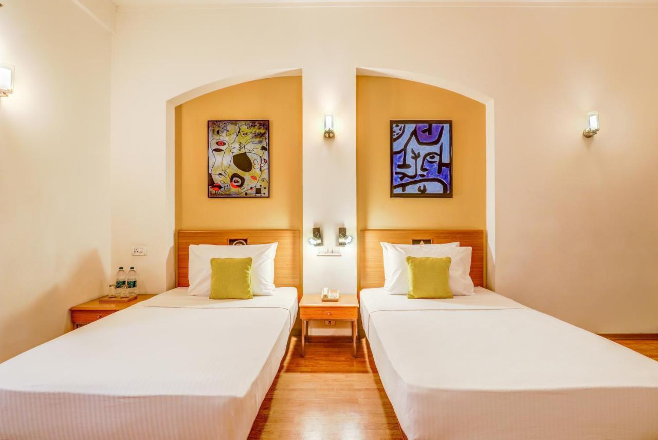 Lemon Tree Hotel, East Delhi Mall, Kaushambi Ghaziabad Εξωτερικό φωτογραφία