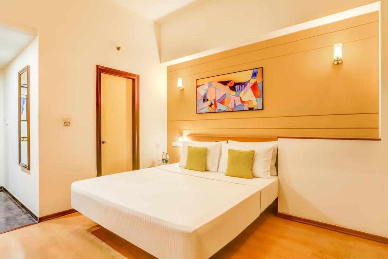 Lemon Tree Hotel, East Delhi Mall, Kaushambi Ghaziabad Εξωτερικό φωτογραφία