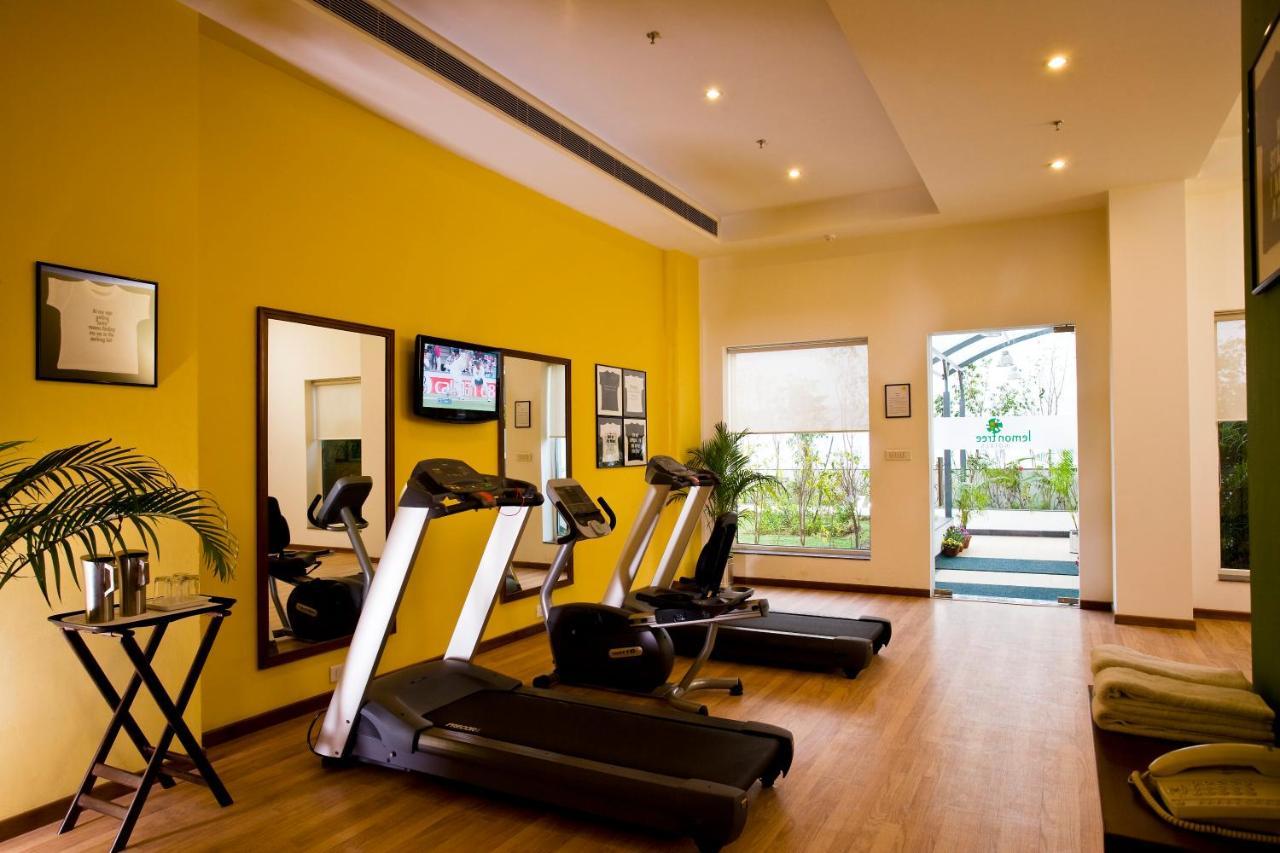 Lemon Tree Hotel, East Delhi Mall, Kaushambi Ghaziabad Εξωτερικό φωτογραφία