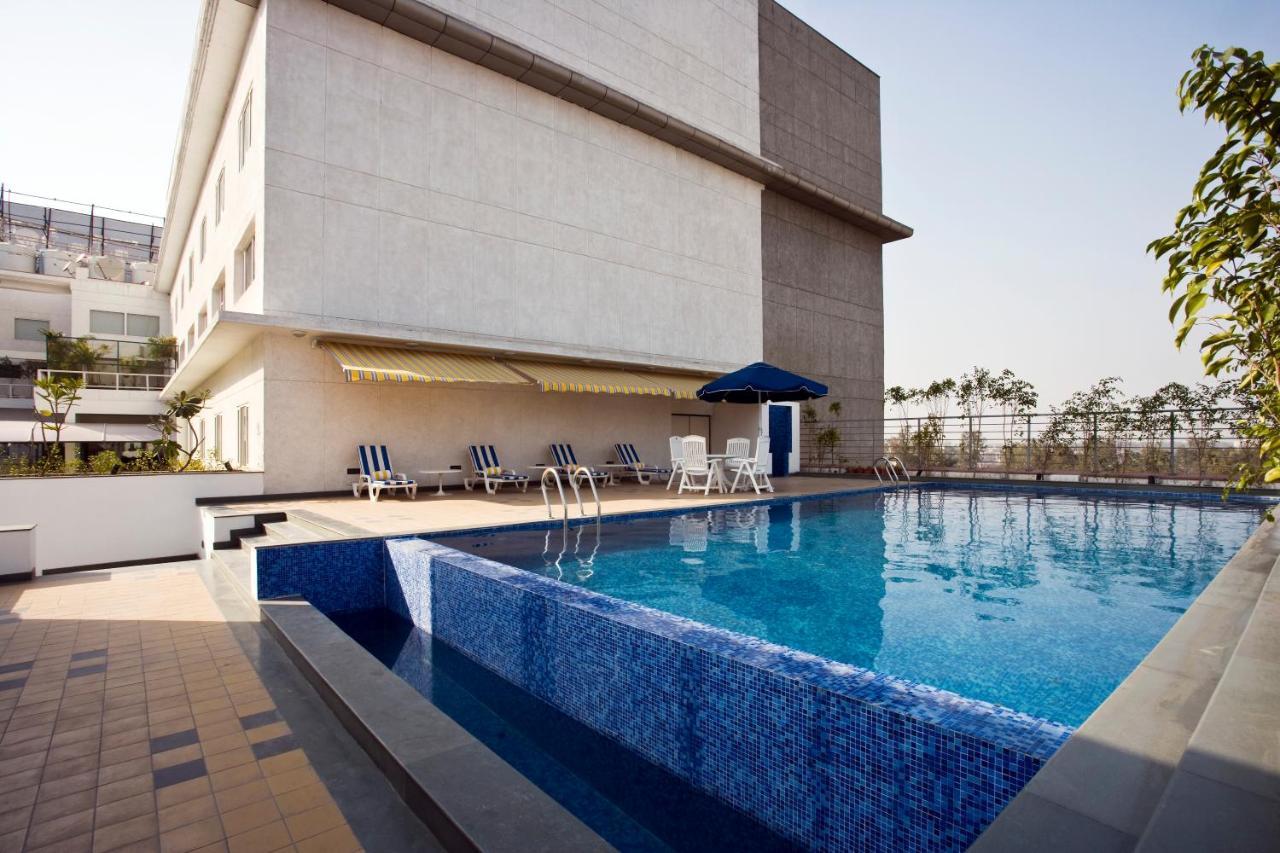 Lemon Tree Hotel, East Delhi Mall, Kaushambi Ghaziabad Εξωτερικό φωτογραφία
