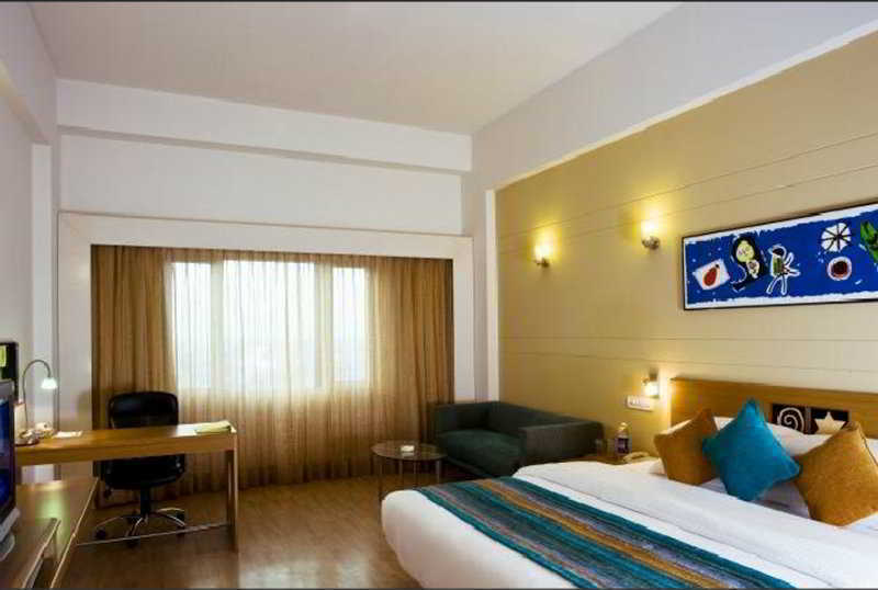 Lemon Tree Hotel, East Delhi Mall, Kaushambi Ghaziabad Εξωτερικό φωτογραφία